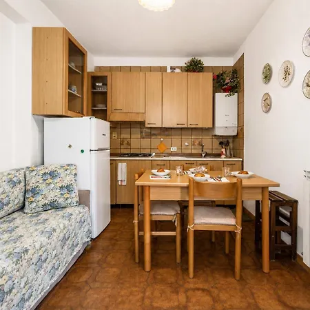 Oasi Riviera Apartman
